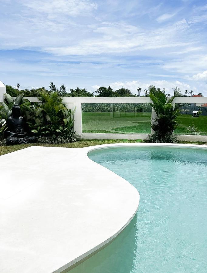 Villa Aurelia Canggu Εξωτερικό φωτογραφία